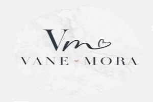 By Vane Mora