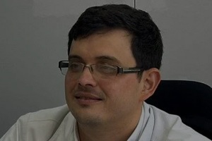 Dr. Johnatan Guevara