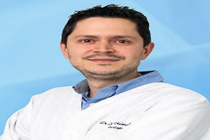 Dr. Diego Alberto Velásquez Ossa de los urólogos en Colombia