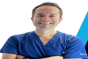 Dr. Giancarlo Fajardo de los dermatólogos en Colombia