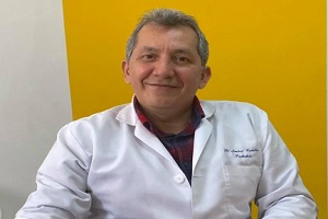 Dr. Javier Criales