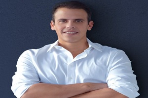 Dr. Luis A. Wadskier G.