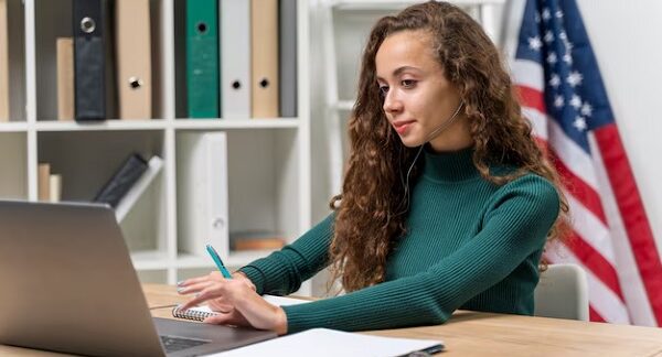 Las mejores escuelas de idiomas en línea en Colombia