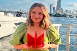 una de las mejores gerentes de marketing en Colombia, foto de la gerente Carolina Carmona