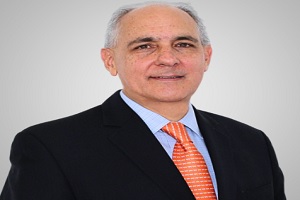 uno de los mejores neumólogos en México, el Dr. Alejandro Casas Herrera