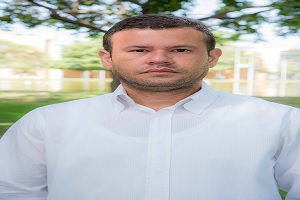 de los mejores estomatólogos en Colombia, el Dr. Alfredo Rafael Llinas Ariza