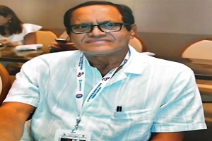 uno de los cirujanos cardiovasculares en Colombia, el Dr. Ernesto Dueñas