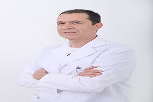 uno de los oncólogos destacados en Colombia, el Dr. Gonzalo Alberto Angel Cano