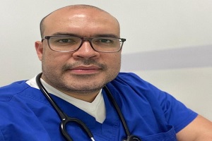 uno de los mejores nefrólogos en México, el Dr. Jean Carlos Heras de la Hoz