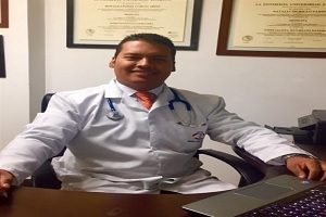 Dr. Ronald Leonel García Arias, geriatra
