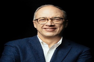 uno de los mejores analistas financieros en Colombia, foto del analista financiero Juan Carlos Echeverri