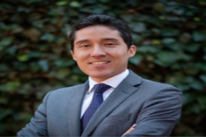 uno de los mejores analistas financieros en Colombia, foto del analista financiero Luis Fernando Mejía