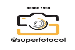 una de las mejores tiendas de cámaras en Colombia, logo de la tienda Super Foto Col